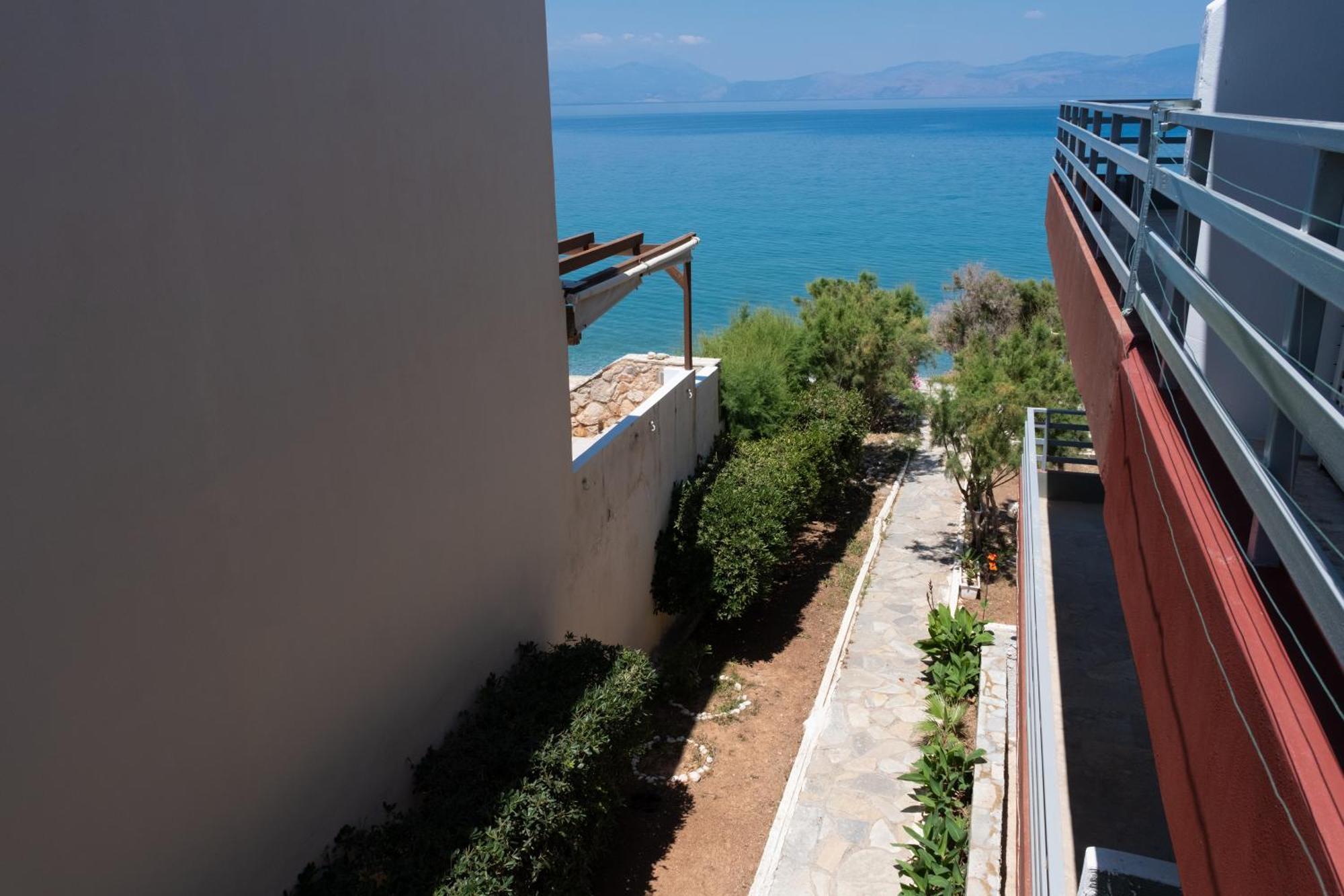 Apartment Sea Breeze *